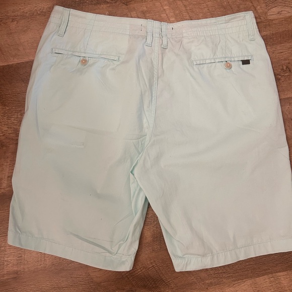 Men’s Calvin Klein light mint colored shorts size 38 - Picture 2 of 10